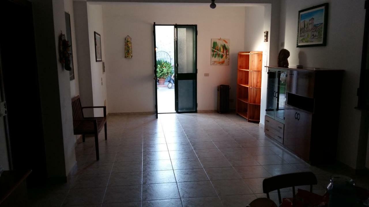La Casa Tra I Limoni Di Rosmarino Park It083O84B59Cp6Px5J Villa SantʼAgata di Militello Eksteriør bilde